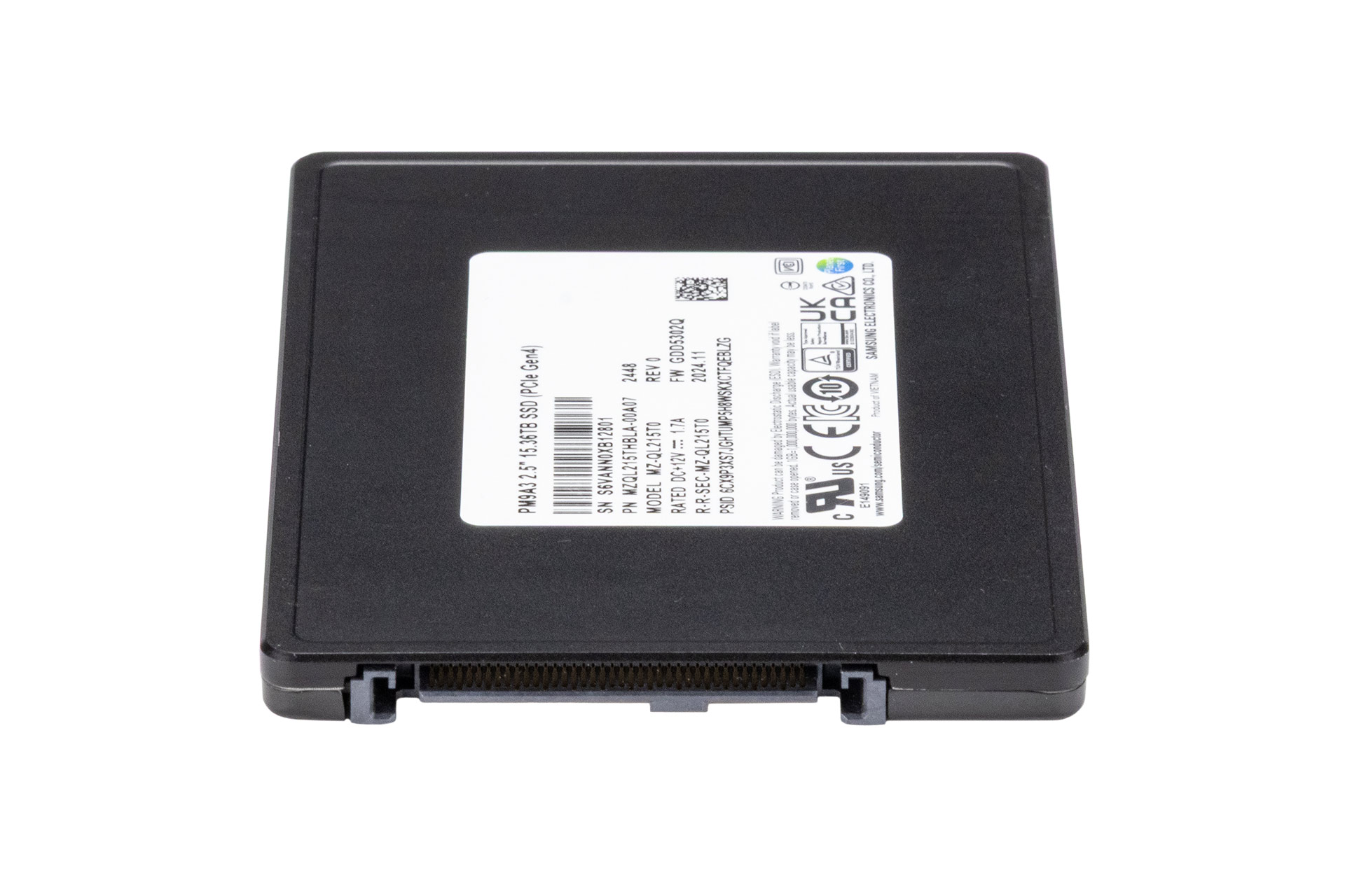 Samsung 15.36TB PCIe 4.0 U2 NVMe SSD, 2.5 Zoll SFF Festplatte für Server