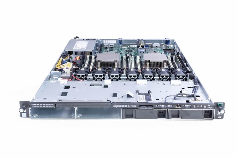 HPE ProLiant DL160 Gen9 Rack Server, 1x E5-2603v3 1.60GHz, 6-Core, 8GB PC4, 4xLFF, B140i