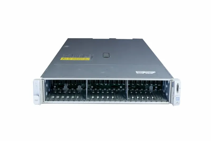 Cisco Hyperflex HXAF240c M5, 2xGold6140 2.3GHz, 18-Core, noRAM, 256GB SSD,26xSFF, 3508 12G HBA, 2x1050W Cisco Hyperflex HXAF240c M5, 2xGold6140 2.3GHz, 18-Core, noRAM, 256GB SSD,26xSFF, 3508 12G HBA, 2x1050W
