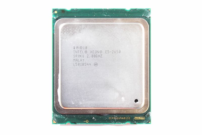 INTEL CPU Xeon E5-2650@2.0GHz INTEL CPU Xeon E5-2650@2.0GHz, 8-Core, 20MB, 95W