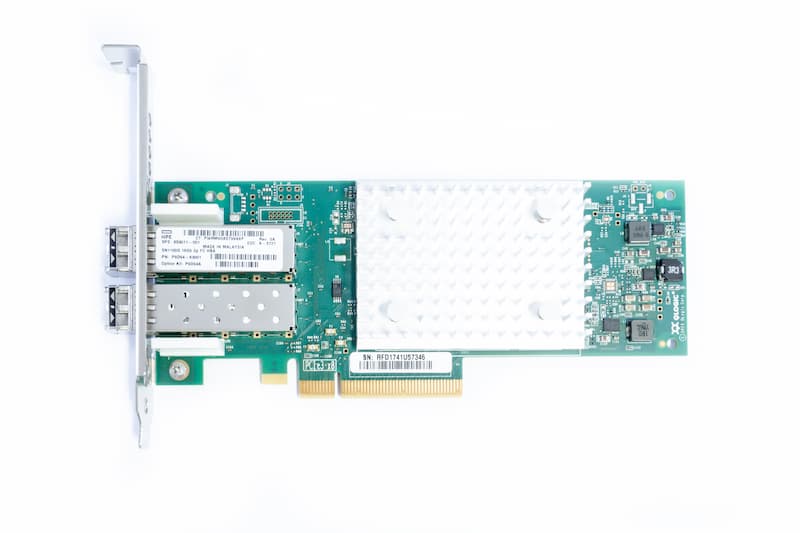 HPE FC-HBA StoreFabric SN1100Q 16Gb PCI-E DP, incl. 2x Gbic E7Y09A