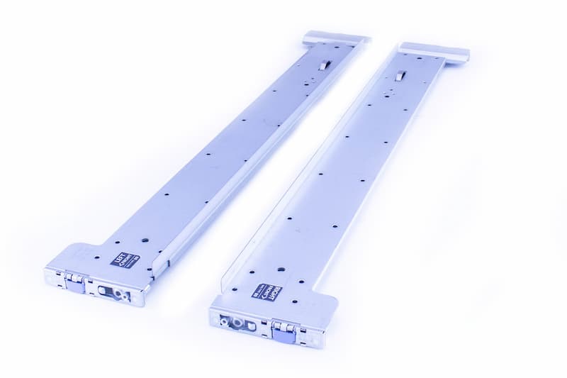 DELL RAIL KIT for Power Vault MD1200/1220 MD3200/3220, MD3620, Compellent DELL RAIL KIT for Power Vault MD1200/1220 MD3200/3220, MD3620, Compellent SC200/220