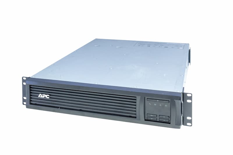 APC Smart-UPS 3000, 3kVA(2.7kW) Rackmount 2U, 1xC20-230V-in, 1xC19+8xC13-230V-out, AP9630 Mgmt Card
