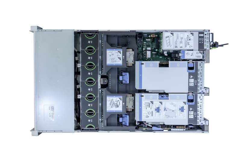 Cisco Hyperflex HXAF240c M5, 2xGold6140 2.3GHz, 18-Core, noRAM, 256GB SSD,26xSFF, 3508 12G HBA, 2x1050W