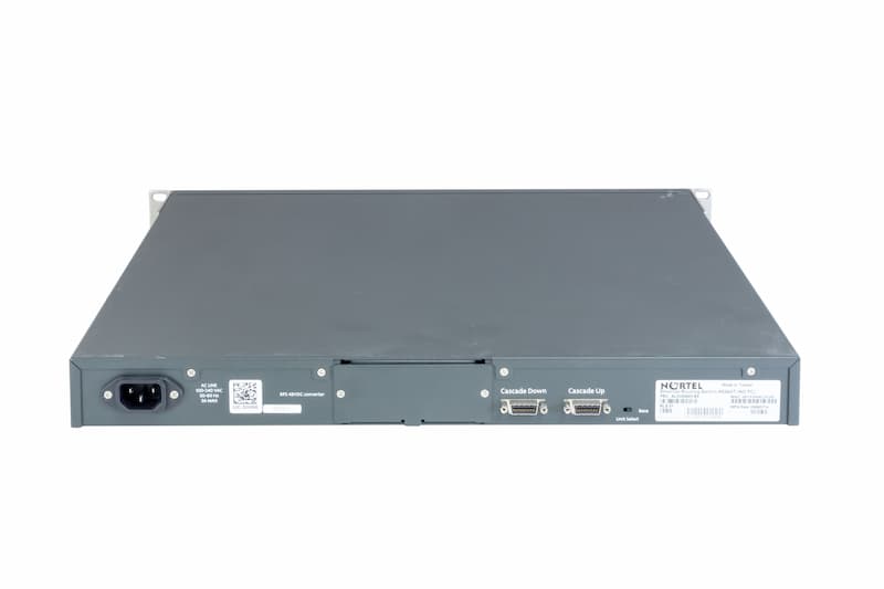Nortel Switch 4524GT, stackable, 20x 1GbE RJ45, 4x 1GbE RJ45/SFP shared, 1x USB, Managed, int. PSU