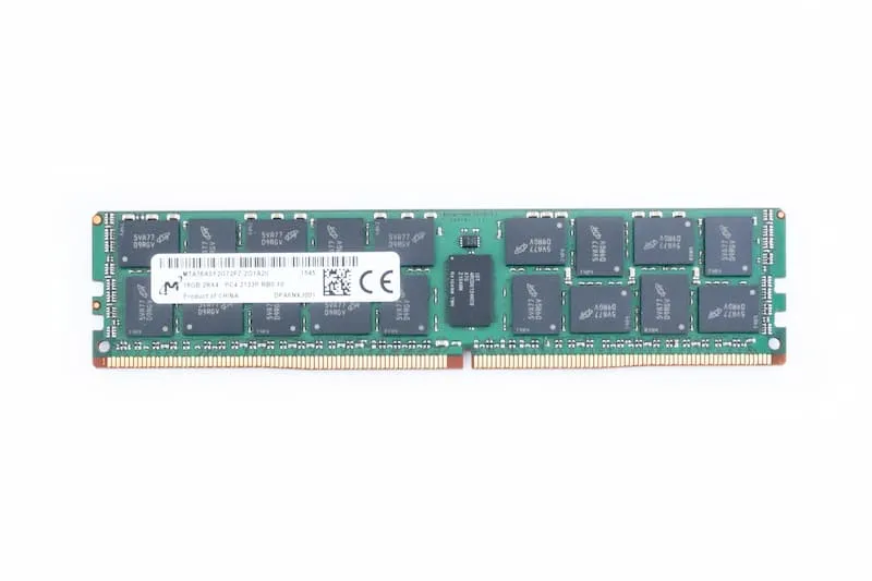 Micron 16GB DDR4 RAM 2Rx4 PC4-2133P regECC Micron 16GB DDR4 RAM 2Rx4 PC4-2133P regECC
