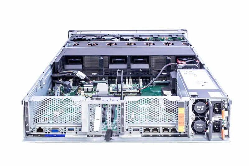 Lenovo X3650 M5, 2x E5-2640v3@2.60GHz, 8-Core, 64GB PC4-2133P (2x32),8xSFF, M5210, DVD-RW, 2x750W