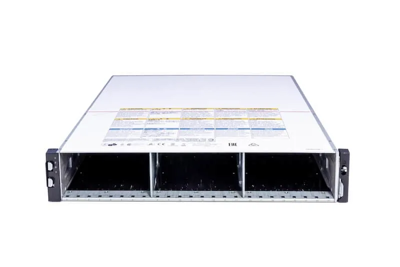 Hitachi HUS DBSC Drive Box, 2x IO Module each: 2x SAS-6G, 24xSFF, 2U, 2x460W PSU Hitachi HUS DBSC Drive Box, 2x IO Module each: 2x SAS-6G, 24xSFF, 2U, 2x460W PSU
