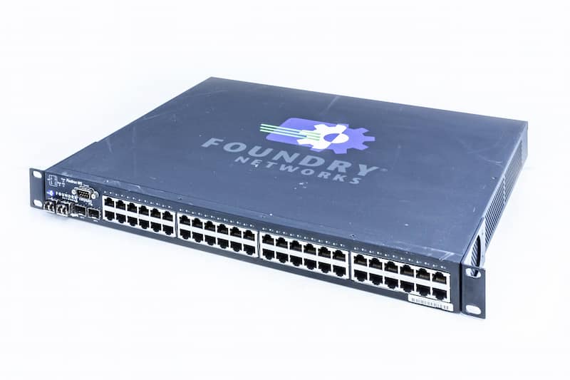46456-202B, Foundry WS 648G Foundry Switch FastIron WS 648G, 48x 1GbE RJ45, 4x 1GBE SFP
