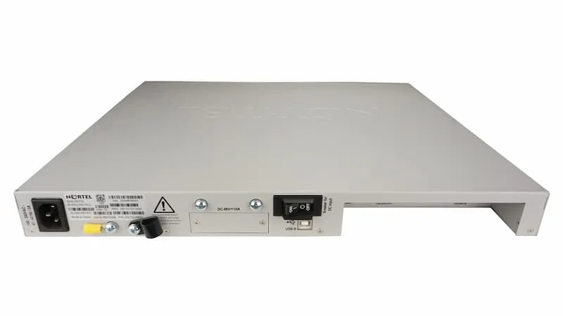 Nortel Switch 5530-24TFD Nortel Switch 5530-24TFD, stackable, 24x 1G RJ45, 12x 1G SFP shared, 2x XFP Managed