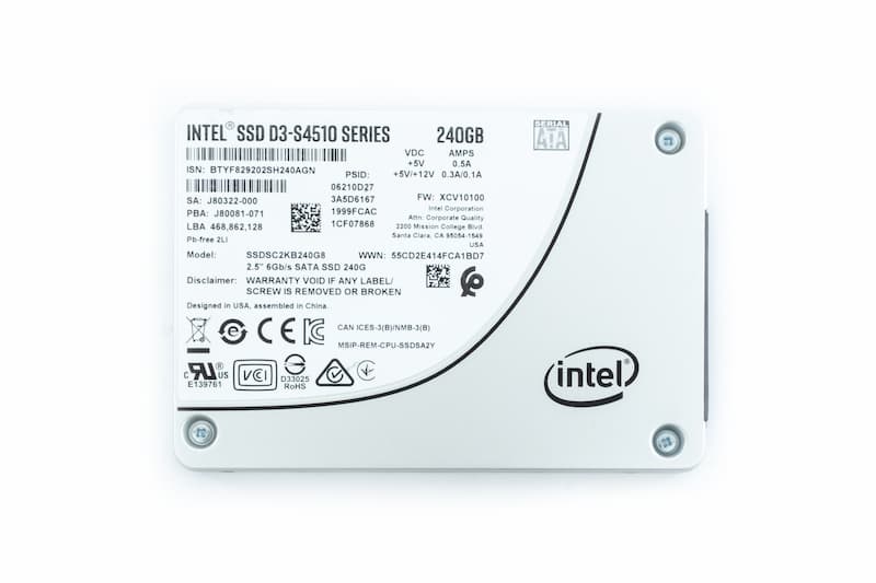 INTEL SSD 240GB 6G SATA 2.5", D3-S4510 Series Festplatte