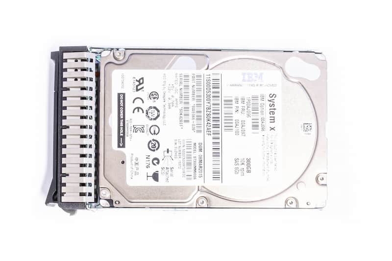 IBM HDD 300GB 6G SAS 10k 2.5"