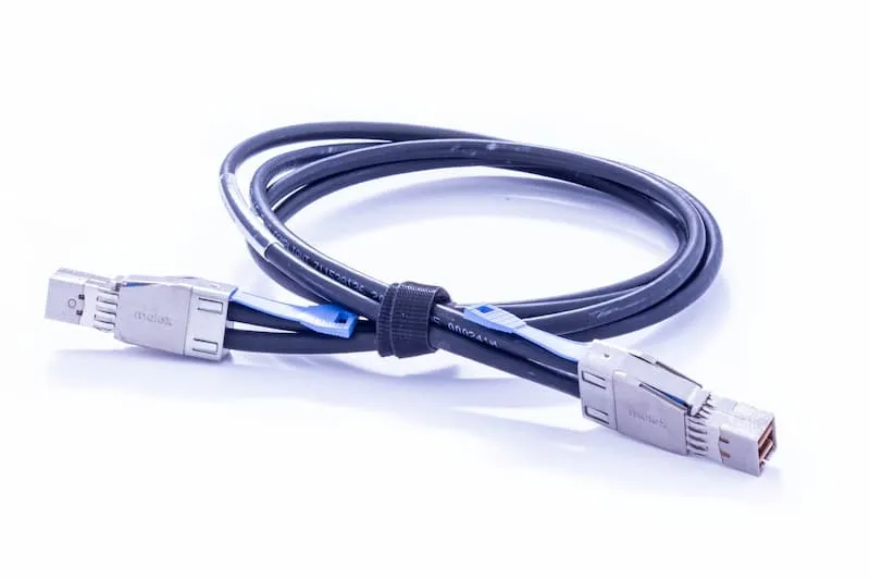 HPE CABLE SAS, SFF-8644 to SFF-8644, 1m