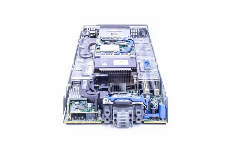 HPE BL460c Gen8