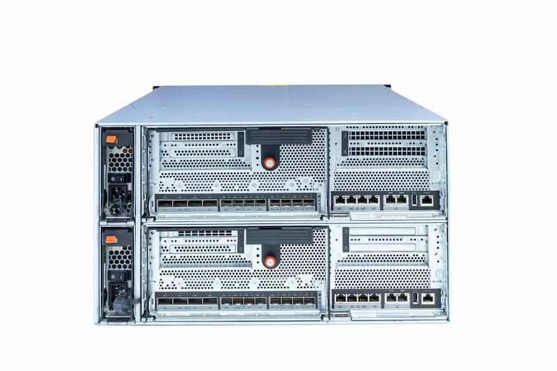 NetApp FAS8040 SAN/NAS Storage Controller, 2x Controller Module, 2x PSU