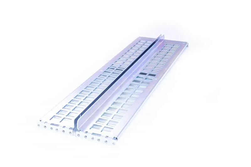 HITACHI RAIL KIT 2U Universal