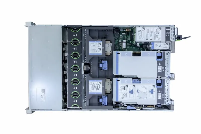 Cisco Hyperflex HXAF240c M5, 2xGold6140 2.3GHz, 18-Core, noRAM, 256GB SSD,26xSFF, 3508 12G HBA, 2x1050W
