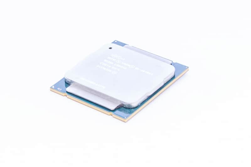 INTEL CPU Xeon E5-2640v3@2.60GHz INTEL CPU Xeon E5-2640v3@2.60GHz, 8-Core, 20MB, 90W