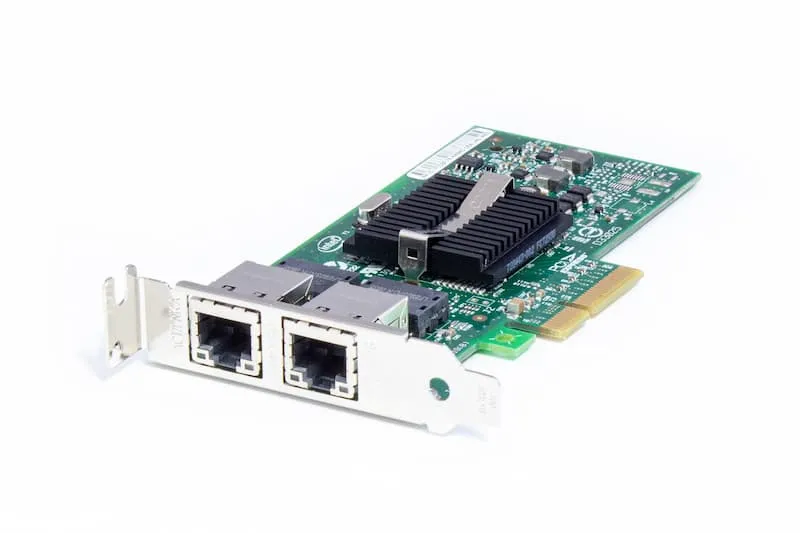 IBM PRO/1000 1Gb Netzwerkkarte RJ45 Dual Port PCI-e NIC IBM PRO/1000 1Gb Netzwerkkarte RJ45 Dual Port PCI-e NIC