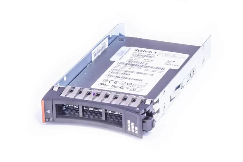 IBM SSD 64GB 6G SATA 2.5" IBM SSD 64GB 6G SATA 2.5"