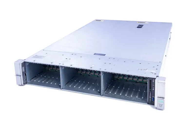 HPE DL380 Gen9 CTO, noCPU, noMEM, 26xSFF, P440ar/2G incl. Sas-Exp & Battery, 2x HP-Heatsink, 2x800W