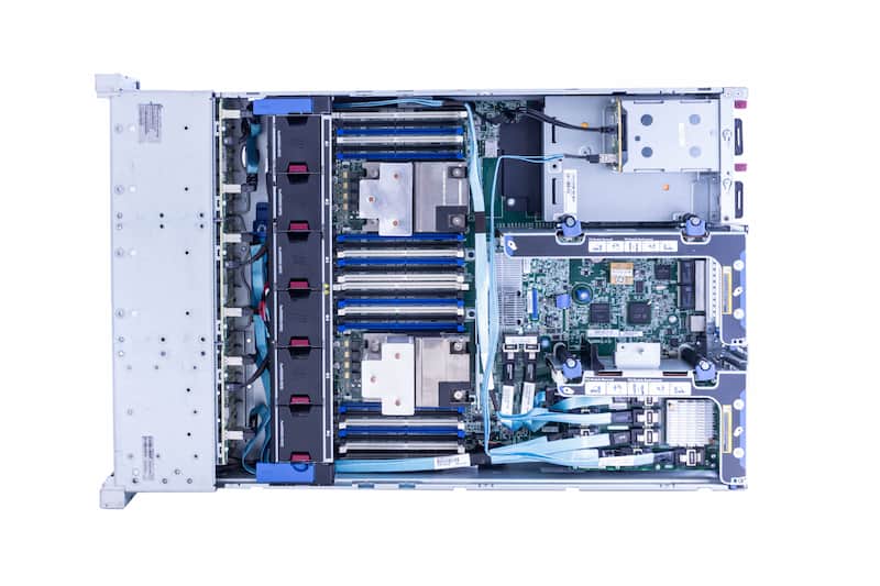 HPE DL380 Gen9 CTO, noCPU, noMEM, 26xSFF, P440ar/2G incl. Sas-Exp & Battery, 2x HP-Heatsink, 2x800W HPE DL380 Gen9 CTO, noCPU, noMEM, 26xSFF, P440ar/2G incl. Sas-Exp & Battery, 2x HP-Heatsink, 2x800W