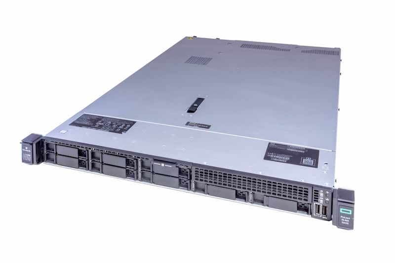 HPE DL360 Gen10, 2x Silver CPU, 8xSFF HPE DL360 Gen10, 2x Silver CPU, 8xSFF
