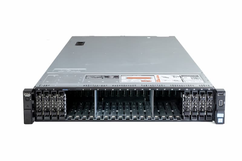 Simplivity Omnicube, 2xE5-2680v4@2.4GHz, noRAM, 26xSFF (opt 4xNvme), H730P+H330, Acc. card, 2x 1100W