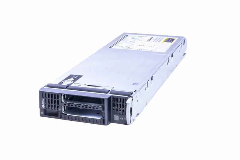HPE BL460c Gen8