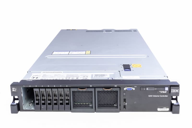 IBM SAN VolumeController (SVC), 2x E5-2650v2@2.6GHz, 64GB PC3, 8xSFF, 2xBatt,3x4P-FC8G,M5110e,2x750W