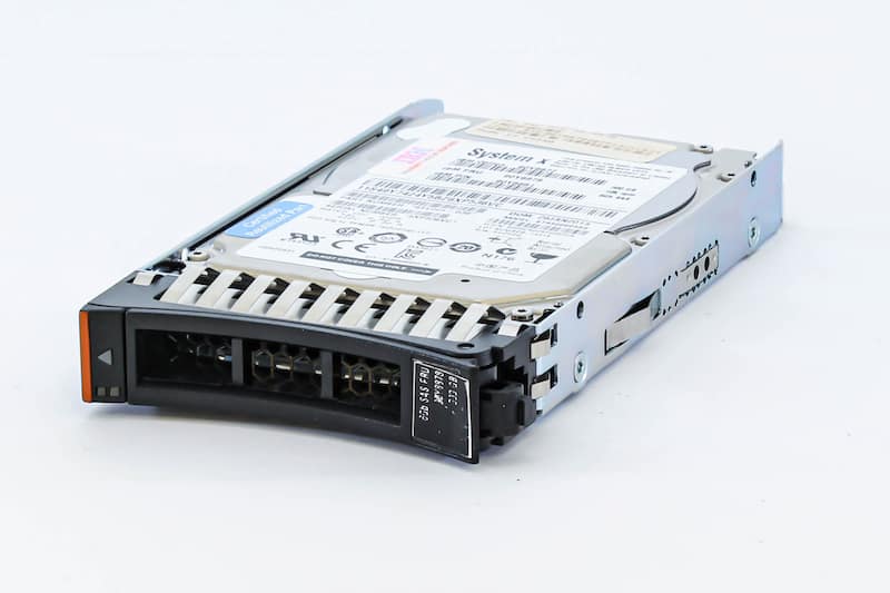 IBM HDD 300GB 6G SAS 10k 2.5